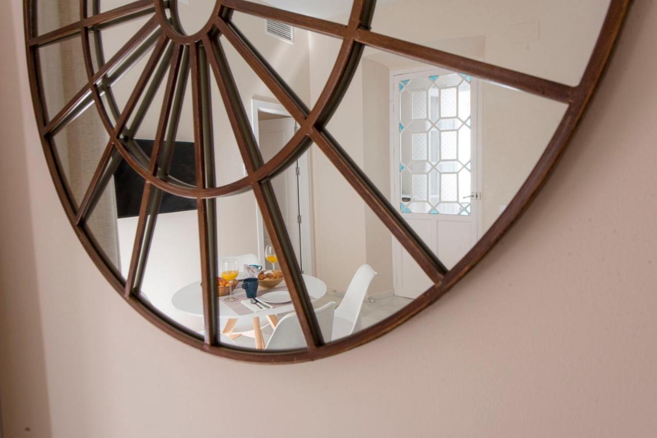 Centriko Quintero Apartment Seville Luaran gambar